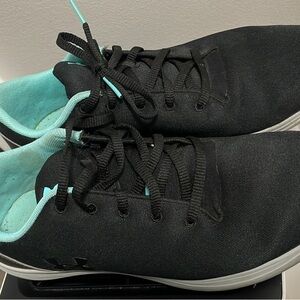 Under Armour Runners